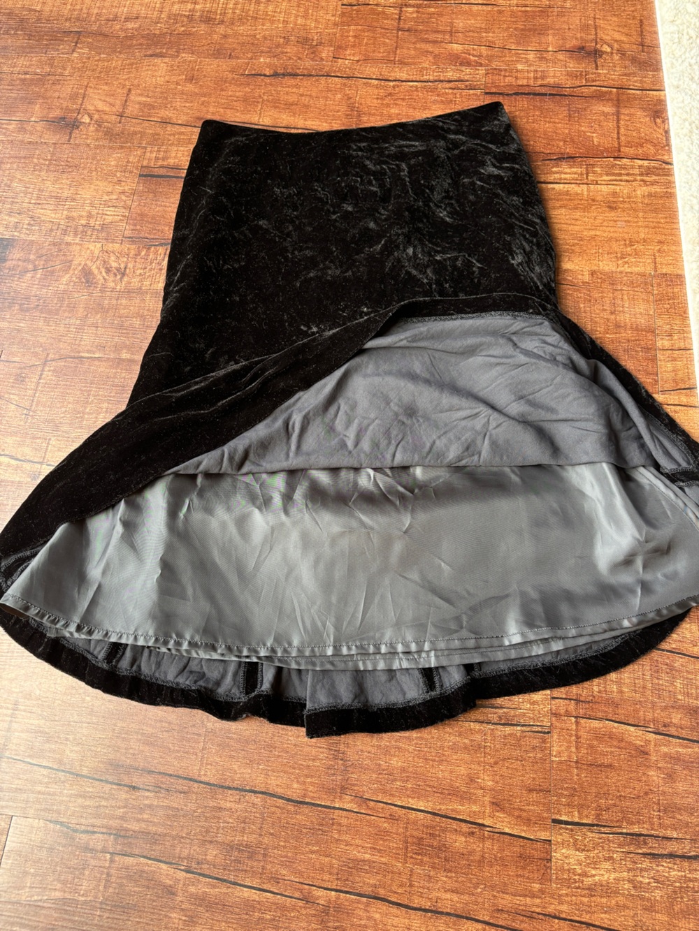 Black Velvet A-Line Women's Skirt - Picture 2 of 4